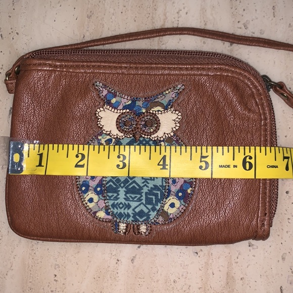 OWL Wristlet - Picture 6 of 7